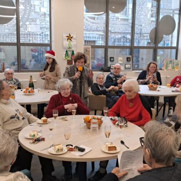 La&#x20;R&#xE9;sidence&#x20;COURBET&#x20;BESAN&#xC7;ON&#x20;en&#x20;mode&#x20;festive&#x20;