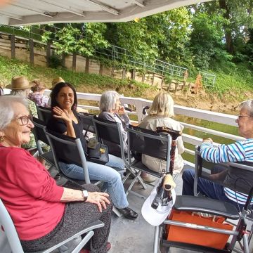 Sortie Bateau Mouche pour les Résidents de COURBET ( juillet 2024)